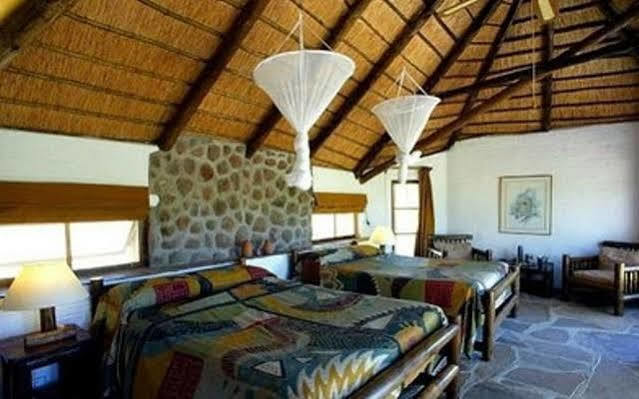 Huab Lodge Kamanjab Extérieur photo