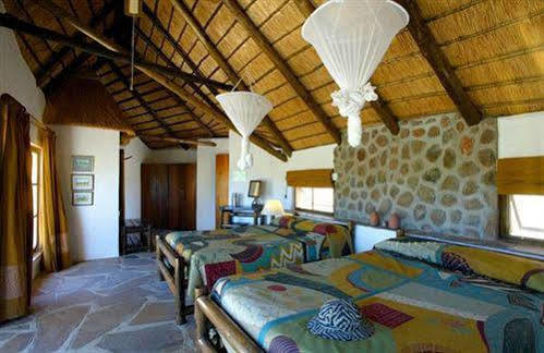 Huab Lodge Kamanjab Extérieur photo